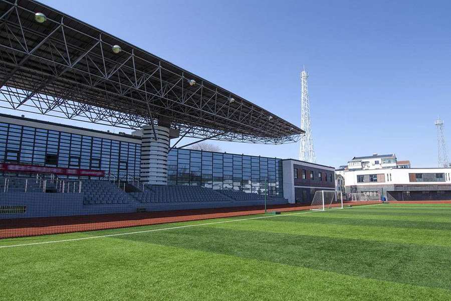 绵阳体育场看台网架工程